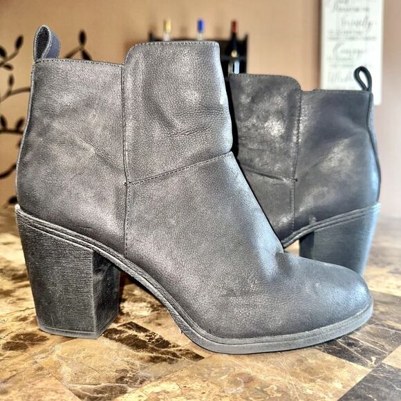 H&M Divided Black Leather Suede Block Heel Zip Up Boots Booties - Picture 1 of 11